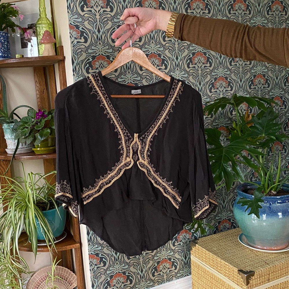 Ecote boho cotton embroidered top